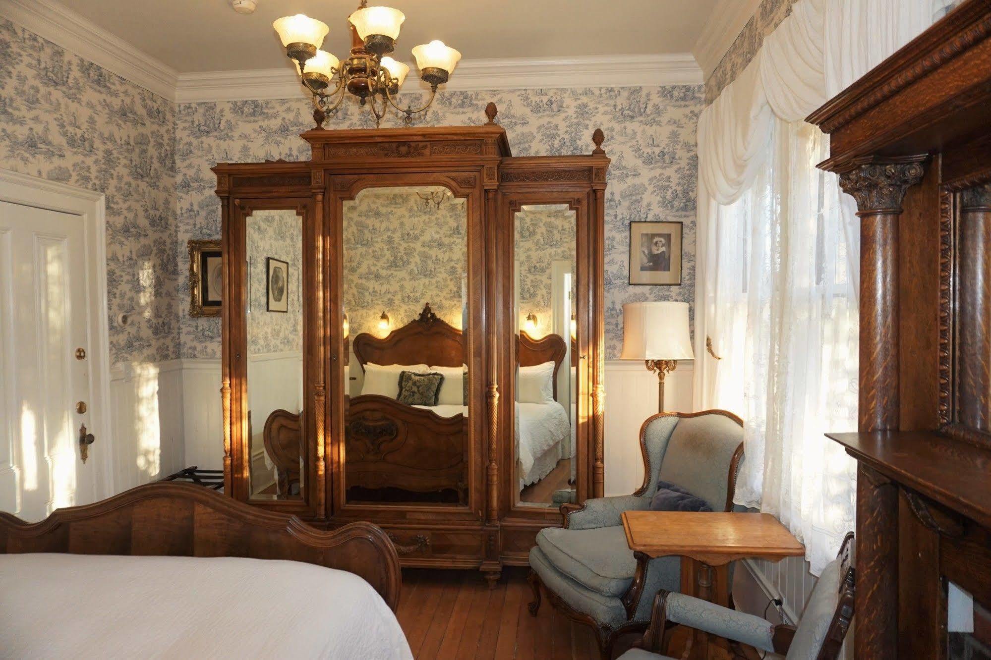 Weller House Inn 포르 브래그 외부 사진