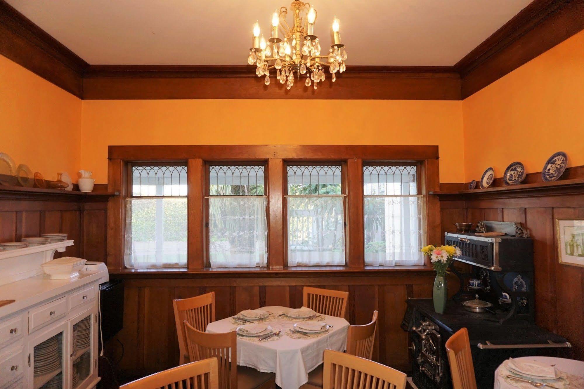 Weller House Inn 포르 브래그 외부 사진
